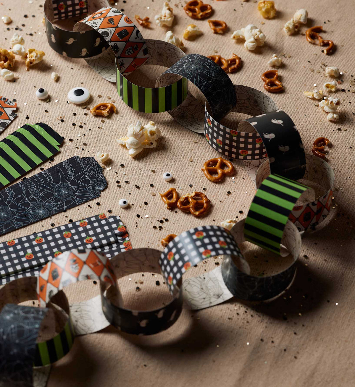 FernPaperCo™ - Paper Chain Kit - Halloween
